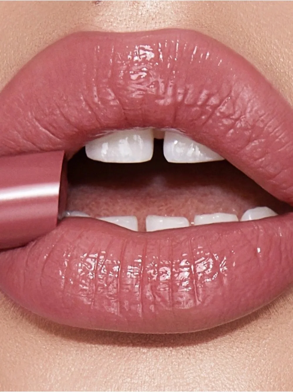 New Charlotte Tilbury Hyaluronic HappyKiss Lipstick Balm in Pillow Talk